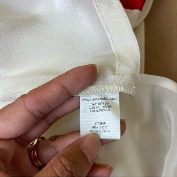 Line & Dot Silk Color Block Button Down - Picture 8 of 8